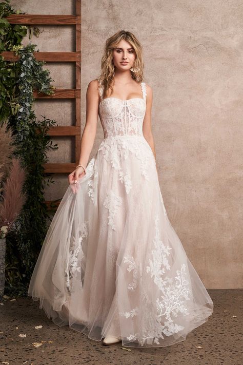 Lillian West Bridal, Lillian West Wedding Dress, Party Fotos, Lillian West, Bridal Elegance, West Wedding, White Wedding Dress, A Line Gown, Wedding Dress Shopping