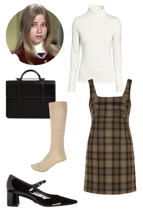 Costumes To Wear To Work, Marcia Brady Outfits, Chic Halloween Costumes, Wool Pinafore, Chic Halloween Costume, Marcia Brady, Form Style, Sixth Form, Vintage Halloween Costume