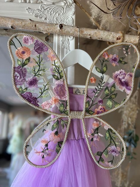 Butterfly Fancy Dress, Costume Fairy Wings, Crafting Witch, Diy Kids Decor, Butterfly Halloween Costume, Party Wings, Diy Wings, Butterfly Costume, Diy Halloween Costumes Easy