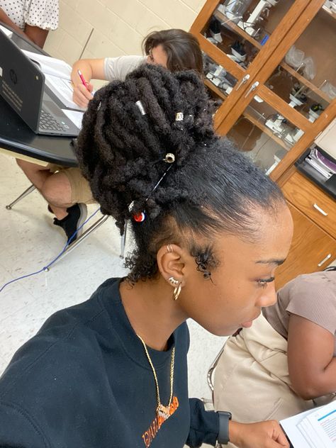 High Bun Loc Styles, Bun Loc Styles, Large Locs, Loc Appreciation, Thick Locs, Natural Hair Woman, Beautiful Dreadlocks, Short Locs Hairstyles, Dreadlock Styles