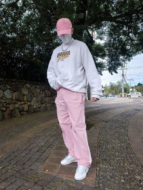 Pink outfit for male Pastel Color Men Outfit, Mens Pink Outfit Streetwear, Pink Outfits For Guys, Pink Pants Outfit Men, Soft Male Outfits, Pink Male Outfit, Pastel Male Outfits, Pastel Outfit Men, Pink Cargo Pants Outfits