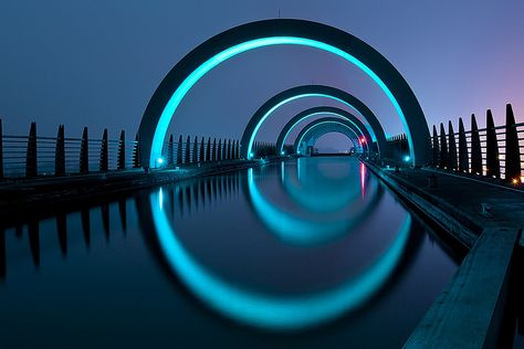 Falkirk Wheel, Vitrine Design, Light Art Installation, Cars Girls, Urban Lighting, Random Inspiration, Have Inspiration, Light Sculpture, Girls Style