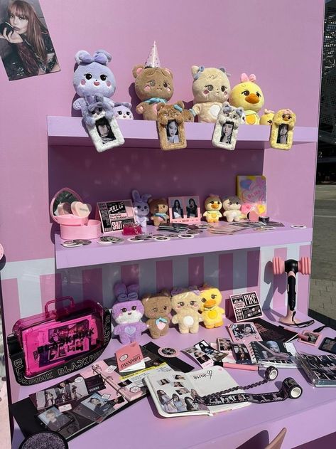 Black Pink Merch, Blackpink Things, Blackpink Merch, Blackpink Square Up, Kpop Diy, Kpop Shop, Blink Book, Cute Diy Room Decor, Kpop Merchandise