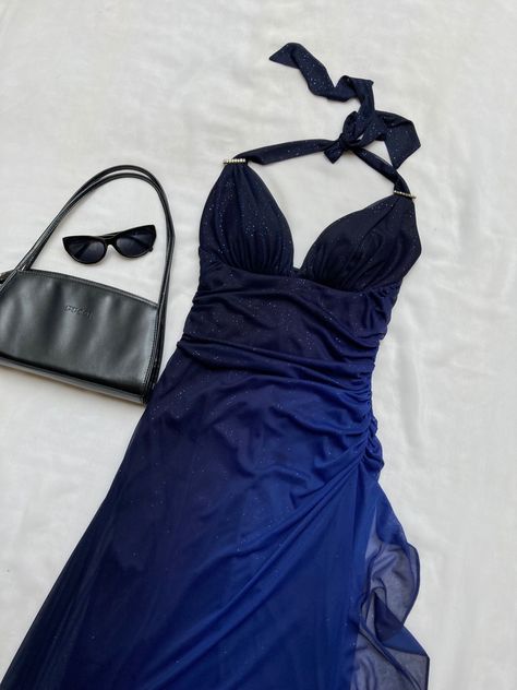 Midnight Blue Prom Dresses, Brides Maid Dresses Blue, Midnight Blue Dress, Anthropologie Clothing, Gala Outfit, My Boards, Fairytale Fashion, Prom Dress Inspiration, Pretty Prom Dresses