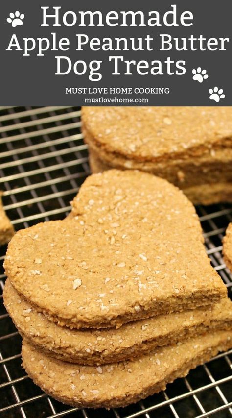 Long Lasting Dog Treats Homemade, Apple Peanut Butter, Easy Dog Treat Recipes, Dog Biscuit Recipes, Easy Dog Treats, Healthy Dog Treats Homemade, Apple And Peanut Butter, Peanut Butter Dog Treats, Dog Treats Homemade Recipes