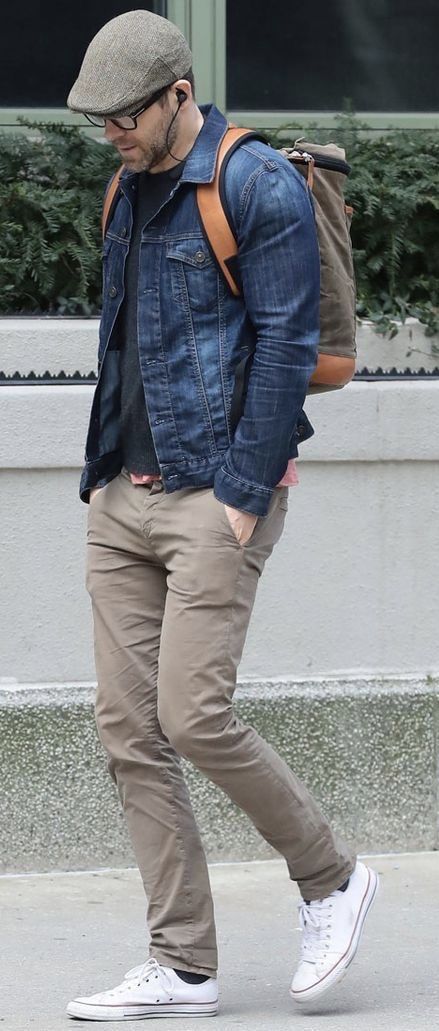 Ryan Reynolds Style, Denim Jacket Black, Black Blank, Tan Chinos, Mens Casual Dress Outfits, Mens Fashion Urban, Mens Fashion Casual Outfits, Men Style Tips, Ryan Reynolds