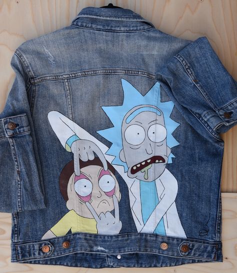 Hand Painted Denim Jacket, Rick and Morty themed. Upcycled, vintage denim. Perfect for people who love a unique style or want to give the perfect gift. From the CUSTOMDENIMCLUB Hand Painted Jacket, Hand Painted Denim, Upcycled Denim Jacket, Diy Denim Jacket, Painted Clothes Diy, Hand Painted Denim Jacket, Upcycle Clothes Diy, Denim Art, Painted Denim Jacket