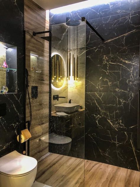 Bathroom Black Marble, Latest Bathroom Tiles Design, Washroom Tiles Design, Beautiful Small Bathroom Designs, Latest Bathroom Tiles, Black Marble Bathroom, Modern Small Bathrooms, Luxury Master Bathrooms, Washroom Design