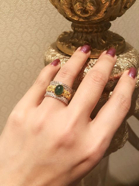 Vintage Emerald Cabochon Ring, Heavy Rings, Bridal Jewellery Earrings, Gold Finger Rings, New Gold Jewellery Designs, Gold Earrings Models, Fancy Jewelry Necklace, Jewelry Set Design, Fancy Jewellery Designs