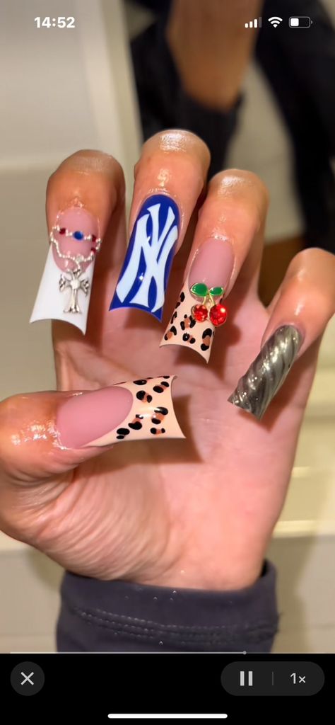 90s Design Nails, Senior Nails Ideas 2025, Hood Nail Designs, Creative Acrylic Nail Designs, Thermal Nail Art, Real Nails Painted, I Heart Me Nails, Nail Charm Ideas, Freestyle Nails