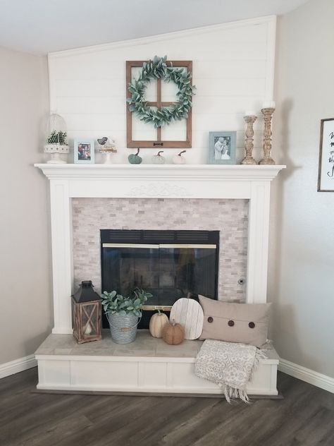 Corner Gas Log Fireplace Ideas, Simple Corner Fireplace Ideas, Corner Fireplace Slanted Ceiling, Corner Fireplace Redo, Cottage Corner Fireplace, Corner Fireplace With Shiplap, Corner Fireplace Makeover Ideas, Corner Fireplace Shiplap, Corner Fireplace With Hearth