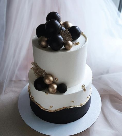 Two Tier Cake For Men, White Black And Gold Cake, Leavers Cake, Tile Cake, Black And Gold Birthday Cake, Glam Cake, Gold And White Cake, Black And White Cake, Black And Gold Cake