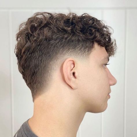 Faux Hawk Men Fade, Clean Cut Haircut, Faux Hawk Haircut, Curly Faux Hawk, Creative Haircuts, Mens Hairstyles Curly, Curly Hair Fade, Hair Vector, Men Haircut Curly Hair