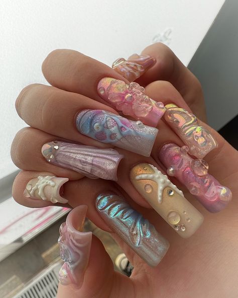 NAILMAMKA | 🐚 | Instagram Junk Nails, Punk Nails, Nails Now, Girly Acrylic Nails, Crazy Nails, Really Cute Nails, Minimalist Nails, August 9, Fire Nails