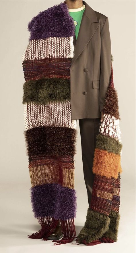 Parsons Portfolio, Knitwear Inspiration, Textil Design, Portfolio Inspiration, Felted Scarves, Knitwear Fashion, Knit Fashion, Machine Knitting, Knitting Inspiration