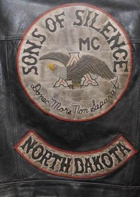 At least five members of the Sons of Silence motorcycle club have been arrested for allegedly trying to take a cut from a man – Insane Throttle Biker News Jamie Kelly, Waterloo Iowa, Motorcycle Gang, Motorcycle Events, Biker Clubs, Biker Gang, Alfa Romeo Cars, Motorcycle Club, Biker Art