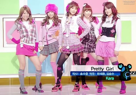 Kara Pretty Girl, 2nd Gen Kpop Outfits, 2000s Japanese Fashion, Orange Caramel, Gyaru Fashion, Brown Eyed Girls, I Love Girls, 2000s Fashion, Stage Outfits