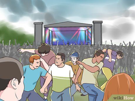 Mosh Pit, African Music, The Pit, Emo Scene, Reference Images, Music Is, Brain, Dancing, Energy