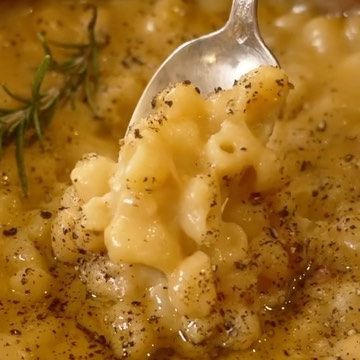 The Pasta Queen on Instagram: "This is my Creamy Potato One Pot pasta. Share this recipe and invite the ones you love to make this with. A Neapolitan classic that’s just a little different, family to family, depending on your Nonna’s palate! This is mine." The Pasta Queen, Pasta Queen, Potato Pasta, Recipes Pasta, Creamy Potato, One Pot Pasta, Pasta Noodles, Best Dishes, Gnocchi