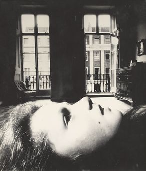 Bill Brandt London child 1955 Bill Brandt Photography, Bill Brandt, Tate Britain, History Of Photography, Man Ray, Great Photographers, Black And White Portraits, Photographic Art, White Photo