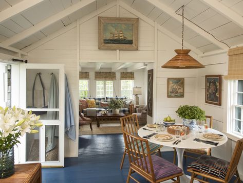 Nantucket Style Homes, Cottage Makeover, Nantucket Cottage, Nantucket Style, Maine Cottage, Morning Room, Style Cottage, Beach Cottage Decor, Lake Cottage