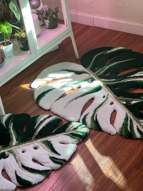 Leaf Rug, Monstera Albo, Funky Rugs, Creation Deco, Cute Bedroom Decor, Aesthetic Rooms, घर की सजावट, Dream Room Inspiration, Room Makeover Inspiration