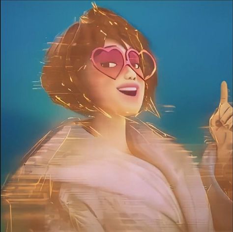 Lyla Spiderman, Marvel App, Greta Lee, Spider Man Across The Spider Verse, Animation Stop Motion, Itsy Bitsy Spider, Across The Spider Verse, Shaped Sunglasses, Heart Shaped Sunglasses