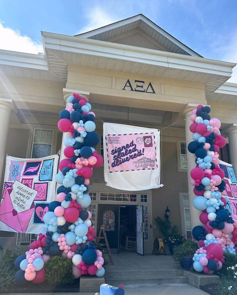 Bid Day Balloons, Sorority Bid Day Themes Unique, Sorority Themes, Alpha Gam, Sorority Bid Day, Bid Day Themes, Alpha Xi Delta, Pi Phi, Alpha Xi