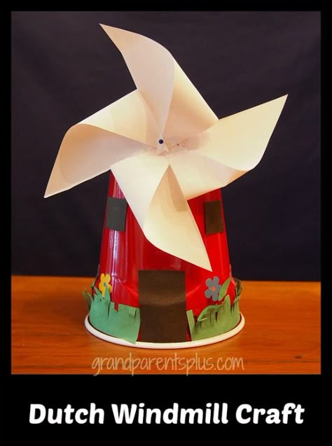 Wouldn't this Dutch Windmill Craft would be fun to use when studying about other countries around the world?  Windmills are a traditional icon for the Netherlands often seen on all sorts of souvenirs. This project is great for elementary school-age children. Windmill Craft For Kids, Windmill Craft, Around The World Crafts For Kids, Multicultural Crafts, Wisdom Art, Prek Ideas, Wishing Wells, Around The World Theme, International Craft