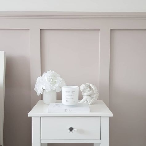 Farrow and Ball Peignoir: How to Use This Romantic Colour Peignoir Farrow And Ball, Farrow And Ball Peignoir, Brinjal Farrow And Ball, Large Circle Mirror, Rustic Wooden Table, Storefront Design, Chimney Breast, Wooden Table Top, White Artwork