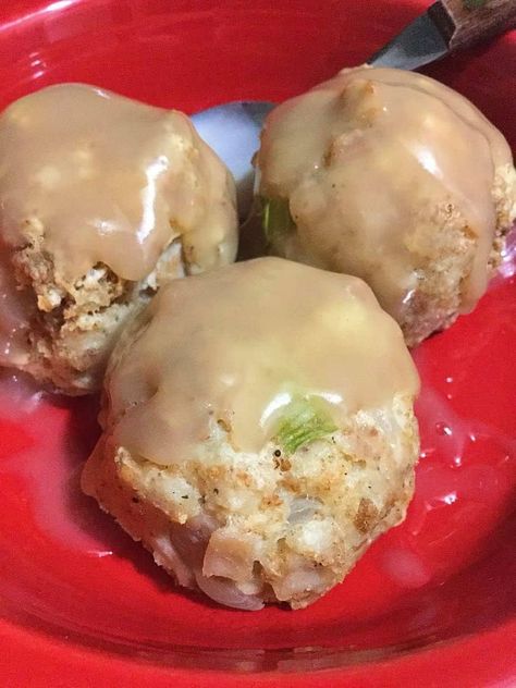 Turkey Balls, Stuffing Balls Recipe, Gravy For Mashed Potatoes, Stuffing Balls, Shredded Turkey, Turkey Stuffing, Thanksgiving Leftovers, Easy Slow Cooker Recipes, Leftover Turkey