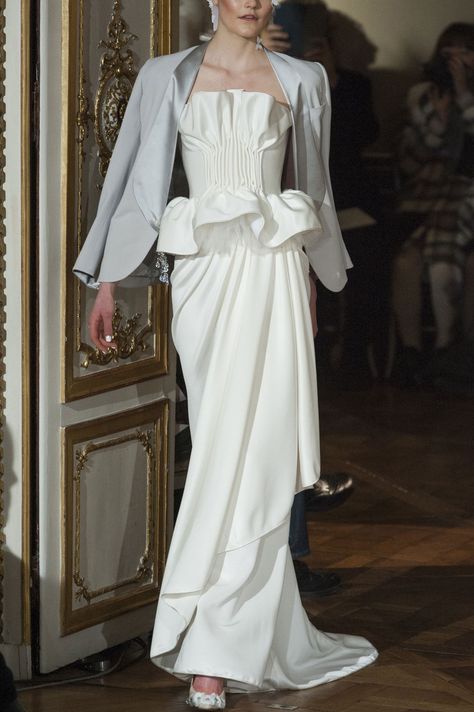 Alexis Mabille Haute Couture, Different Wedding Dresses, Alexis Mabille, Gown Inspiration, Elegant Attire, Gowns Prom, Evening Dresses For Weddings, Inspired Dress, Dream Wedding Dresses