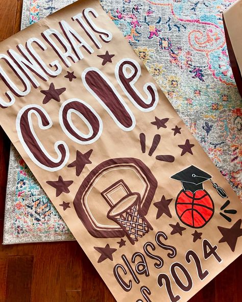 Love the basketball elements on this one!! Basketball Birthday Banner, Painted Banners, Basketball Banners, Basketball Painting, Cloth Banners, Basketball Birthday, Banner Ideas, Birthday Banners, Paper Banners