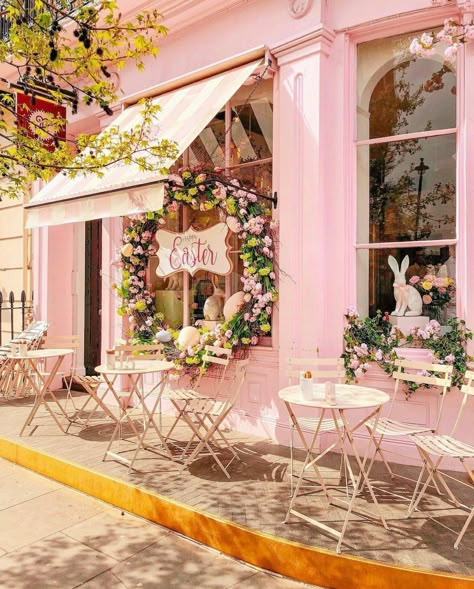 Boutique Patisserie, Image Zen, Pink Store, Bakery Shop Design, Pink Cafe, Victoria Magazine, Dream Cafe, Cafe Shop Design, Cute Cafe