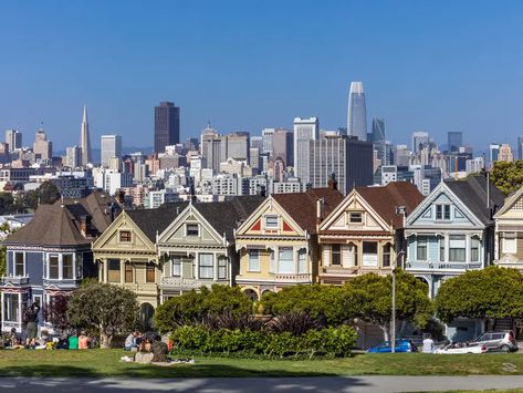 San Francisco so Expensive That You Need $1.7m to Be 'Comfortable' Full House House, Painted Ladies San Francisco, San Francisco Houses, New York City Apartment, Painted Ladies, Historic Preservation, American Cities, City Apartment, One Bedroom Apartment