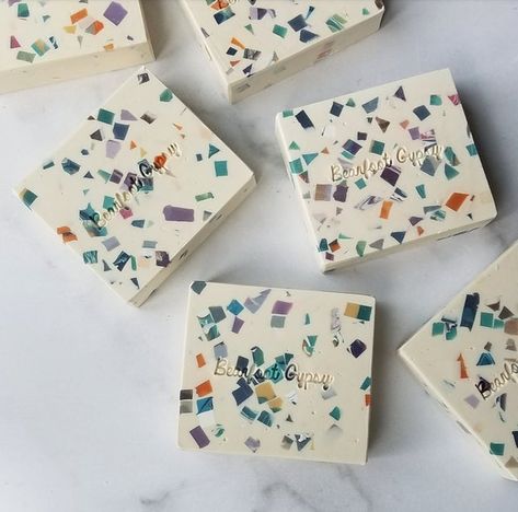 Confetti Soap, Cold Process Soap Designs, Dessert Soap, Fall Soaps, Soap Design, Săpunuri Handmade, Handmade Soap Recipes, Crystal Soap, Pretty Soap