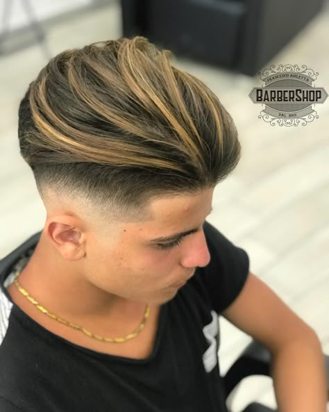 Hair Myth, Chestnut Hair Color, Mens Hair Colour, Mens Hairstyles Medium, Men Hair Color, High Fade, Fade Haircuts, Slick Back, Air Dry Hair