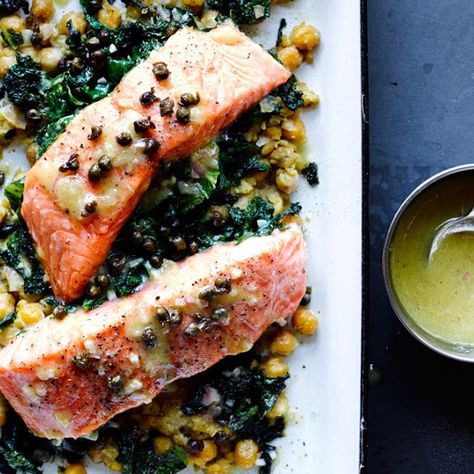 Bobby Flay's Slow-Cooked Salmon, Chickpeas, and Greens Chickpea Ideas, Slow Cooked Salmon, Crockpot Salmon, Cooked Salmon, Paleo Crockpot, Salmon Seasoning, Chickpea Recipes, Cooking Salmon, Slow Cooked