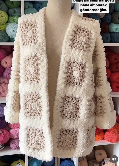 Granny Square Haken, Crochet Jacket Pattern, Crochet Cardigan Pattern Free, Gilet Crochet, Crochet Sweater Pattern Free, Crochet Ladies Tops, Crochet Tops Free Patterns, Crochet Shrug, Crochet Coat