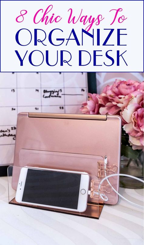 These desk organization ideas are perfect if you're on a budget but still want to organize your office and have it look chic. I love all the rose gold desk accessories. Desk Organization Ideas, Office Desk Organization, Creative Office Decor, Gold Desk Accessories, Rose Gold Office, Work Cubicle, Office Organization At Work, Gold Office, Gold Desk