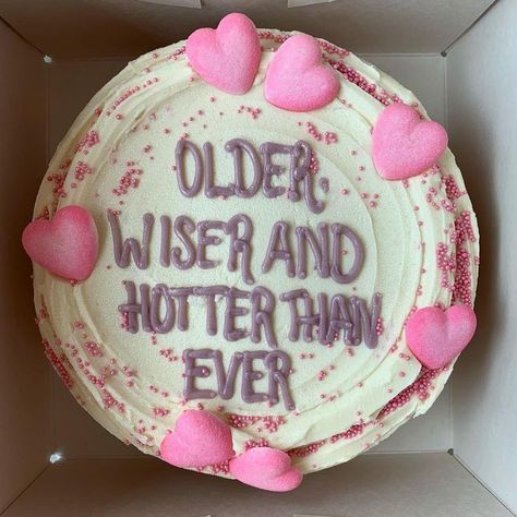 Funny Birthday Cakes, Pretty Birthday Cakes, Cute Birthday Cakes, Läcker Mat, Just Cakes, Pretty Cakes, Cute Cakes, Let Them Eat Cake, Birthday Humor