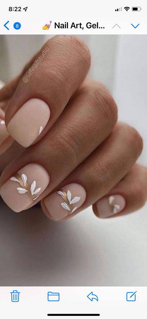 Nails Design Nude, Nude Nails With Design, Nude Nails Ideas, Best Nail Trends, Professional Nail Designs, Short Nails Ideas, Cow Print Nails, Nails With Design, Short Nail Manicure