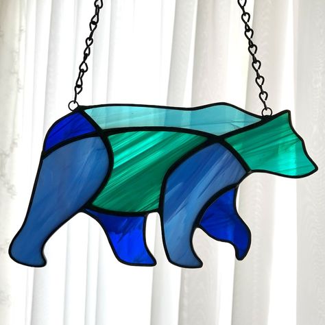 Black Bear Stained Glass Pattern, Stain Glass Bear Pattern, Bear Stained Glass Pattern, Stained Glass Bear, Knitted Dishcloth Patterns Free, Spectrum Glass, Dishcloth Patterns Free, L'art Du Vitrail, Mosaic Animals