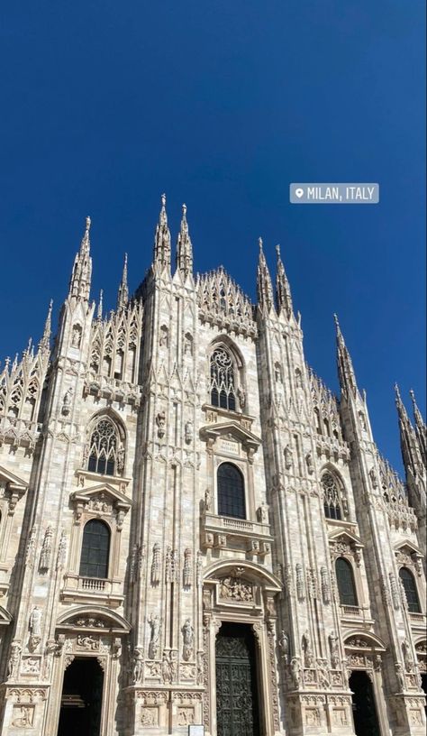 Milan Instagram, Venice Italy Travel, Milano Italy, Fake Pictures, Dream City, Travel Instagram, Milan Italy, Travel Goals, Venice Italy