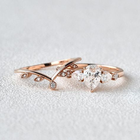 1.2ct Pear Shaped Cluster Moissanite Bridal Set 2pcs Ring - Felicegals Wedding Ring Sets Simple, Cute Promise Rings, Moissanite Wedding Ring Set, Gold Anniversary Rings, Art Deco Wedding Band, Cute Engagement Rings, Moissanite Bridal Sets, Future Engagement Rings, Wedding Rings Solitaire