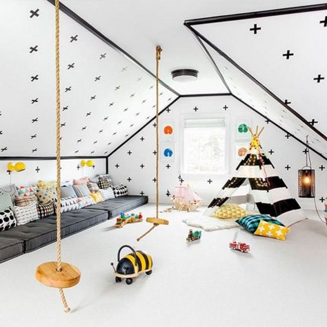 Modern Playroom, Montessori Bedroom, Room Girl, Montessori Playroom, Attic Playroom, Idee Babyshower, Montessori Room, Basement Playroom, Cool Kids Rooms