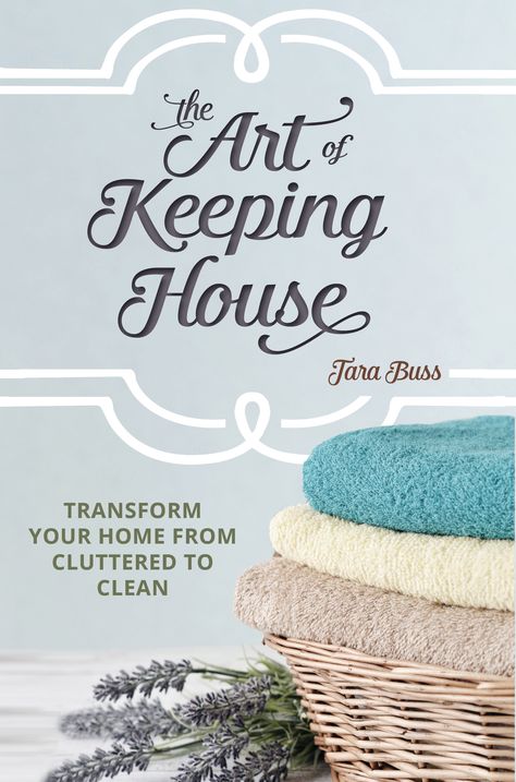 This is my favorite time of year to declutter, organize, and clean.  With the old year ending, the new year approaching, and making room for new Christmas presents, it just naturally happens in my house.  If you find yourself spinning your wheels never feeling like you can keep up with your house, I have good Cleaning Plan, Clean Baking Pans, Cleaning Painted Walls, Living Vintage, Glass Cooktop, Deep Cleaning Tips, Simple Life Hacks, Clean Dishwasher, Toilet Cleaning