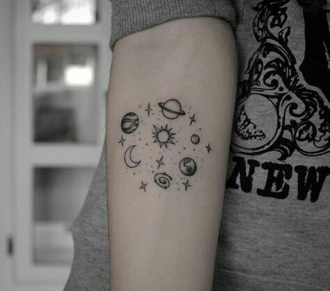 Planet Tattoo, Planet Tattoos, Space Tattoo, Horse Tattoo, Tattoo Feminina, Trendy Tattoos, Tattoo Models, Sleeve Tattoo, Neck Tattoo