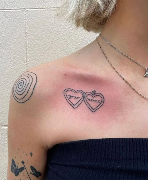 70+ Beautiful Tattoo Designs For Women : Locket I Take You | Wedding Readings | Wedding Ideas | Wedding Dresses | Wedding Theme Locket Tattoos Simple, Locket Tattoo Placement, Locket Heart Tattoo, Heart Locket Tattoo Design, Locket Necklace Tattoo, Vintage Locket Tattoo, Locket Tattoos For Women, Heart Lock Tattoo, Heart Locket Tattoo