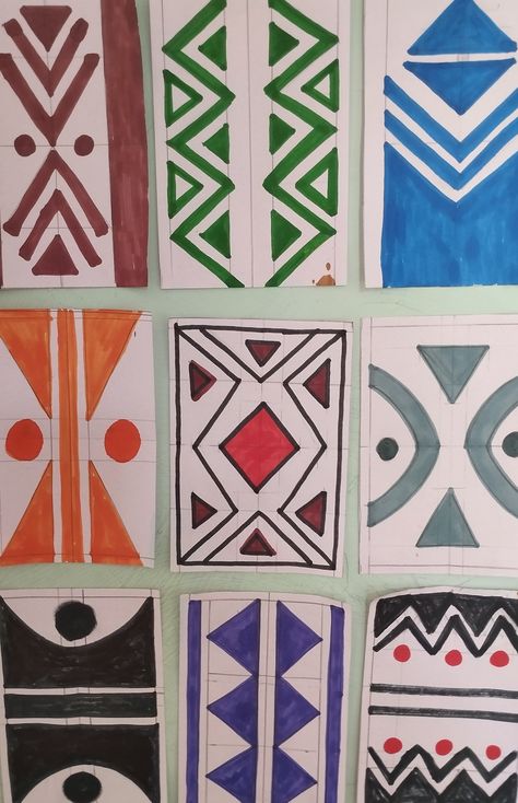 Africa Party, Acrylic Painting Lessons, Pottery Painting Designs, Painting Lessons, Pottery Painting, Paint Designs, Home Decor Inspiration, Creative Art, Decor Inspiration